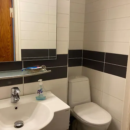 Viihtyisae Asunto Omakotitalossa - Jaettu Suihkutila Appartement